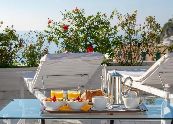 Villa Yiara (Adults Only)