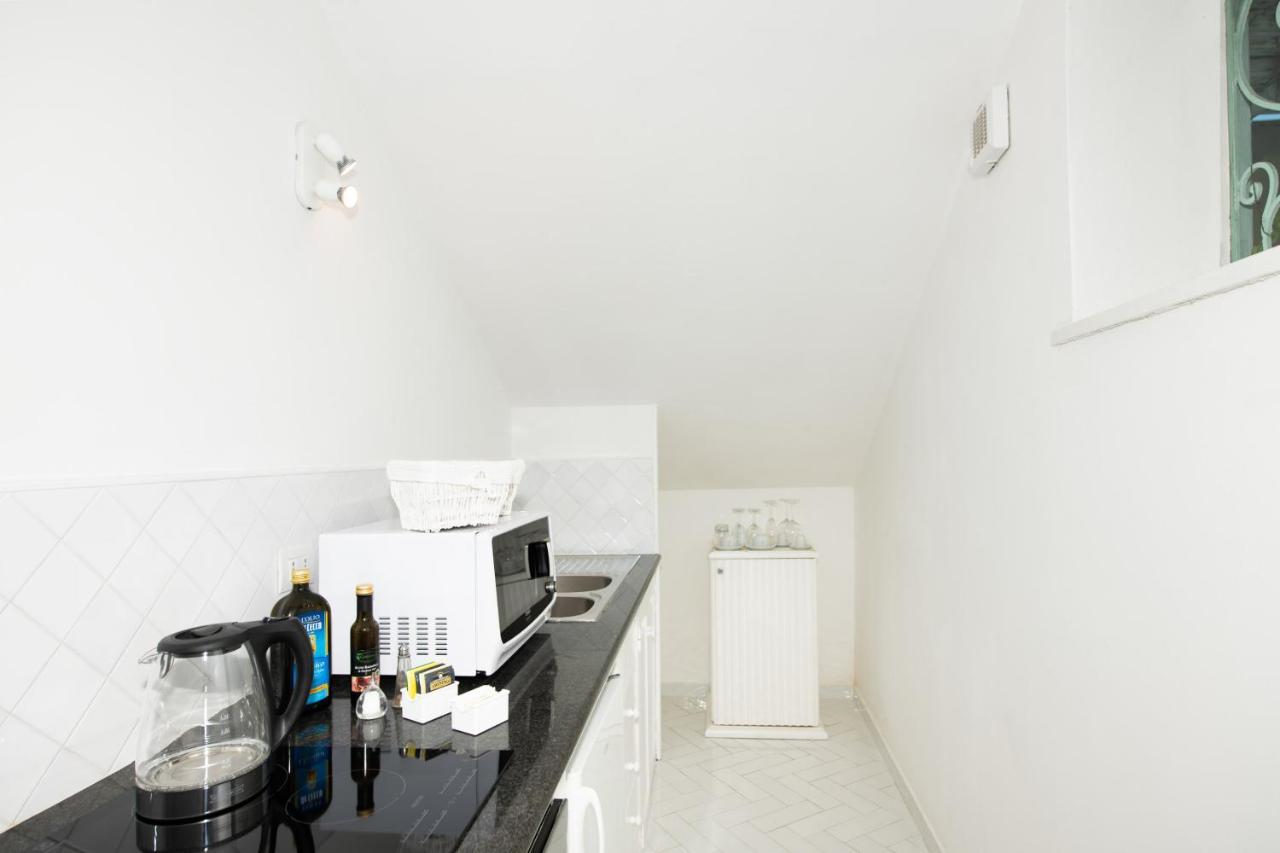 Yiara 2* Positano
